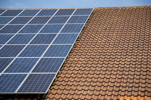 Comment se passe la pose de panneau photovoltaïque ?