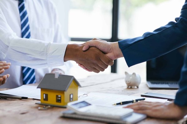 Quels sont les avantages d'investir dans l'immobilier aux Portes du Soleil ?